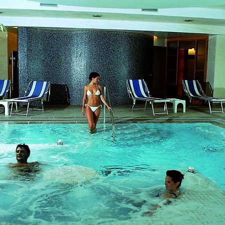 Hotel Sollievo Montegrotto Terme Bagian luar foto