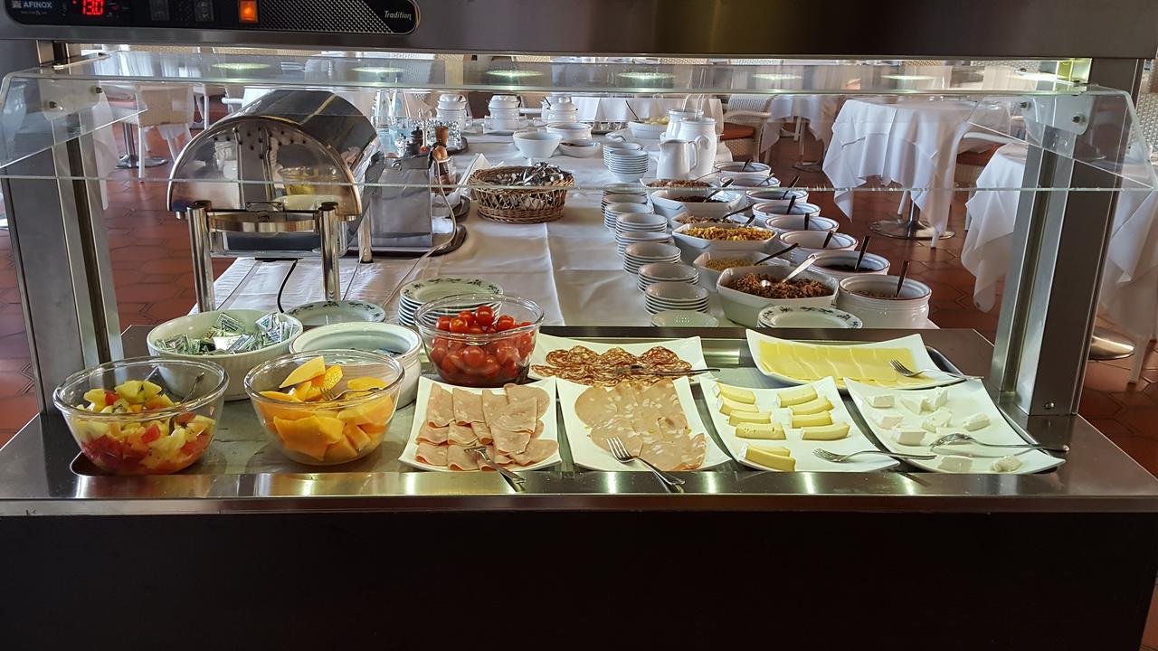 Hotel Sollievo Montegrotto Terme Bagian luar foto